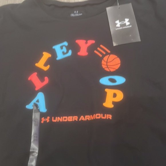 UA Alley Oop Bball short sleeve - Picture 2 of 3
